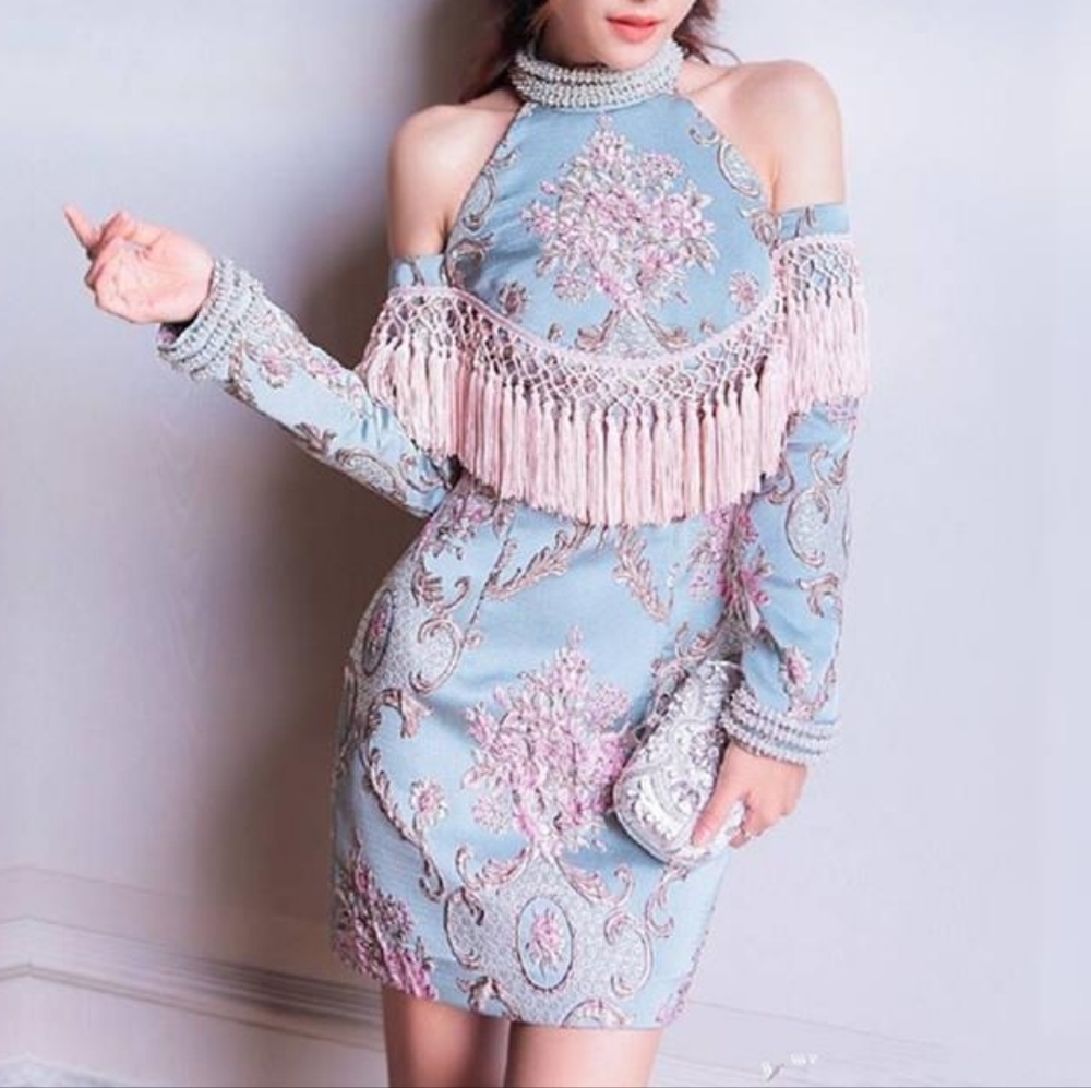 Size S-M half shoulder off, unique party mini dress 👗